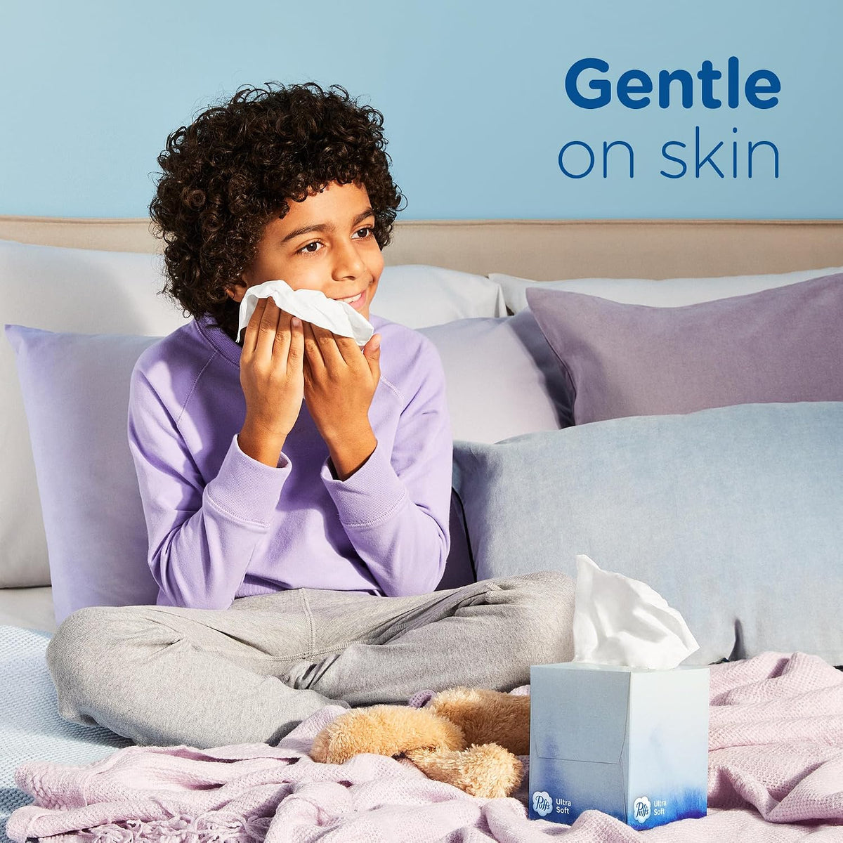 Puffs Facial Tissues Plus Lotion, 8 Family Rectangle Boxes, 124 Facial Tissues per Box, Allergies and Colds (Packaging May Vary)